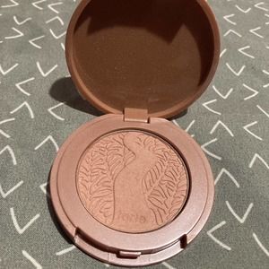 TARTE Amazonian Clay 12-Hour Blush in PAAARTY Nude 1.5g .05 oz New travel size